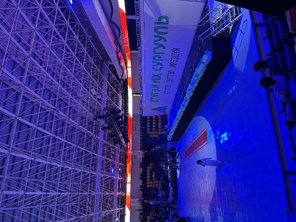 又是一年毕业季，额图跟大学毕业典礼！